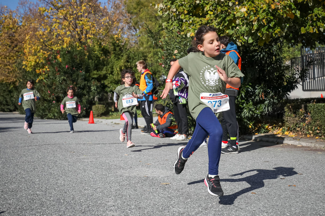 240 niños y niñas participan en la primera jornada de la sexta edición de la Carrera Universidad Ciudad de Granada