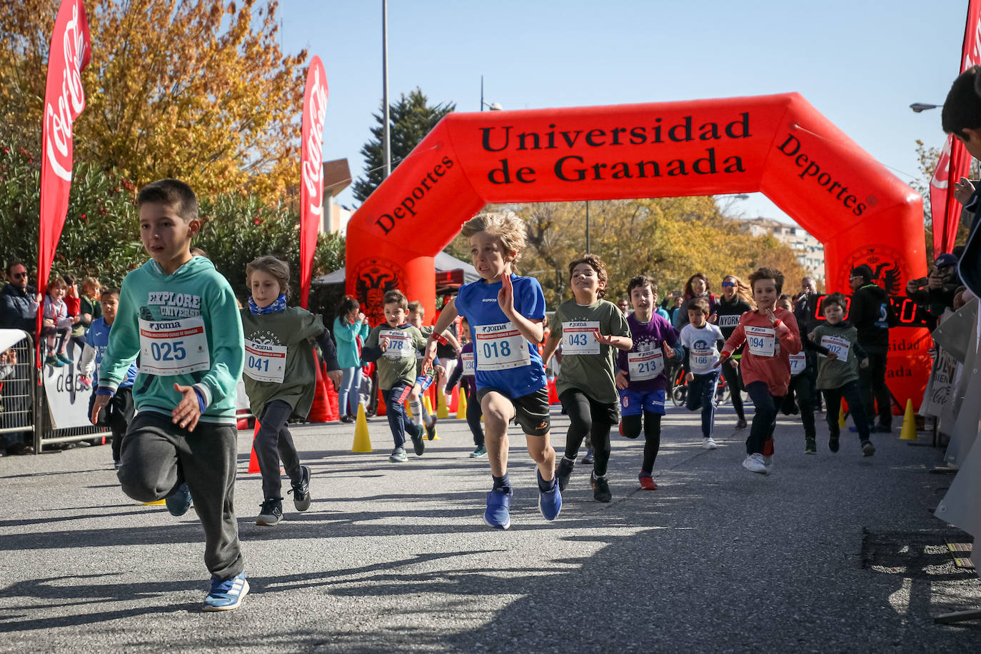 240 niños y niñas participan en la primera jornada de la sexta edición de la Carrera Universidad Ciudad de Granada