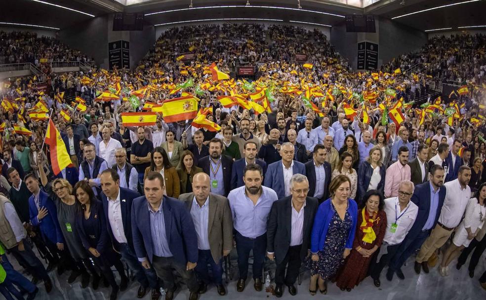 Mitin de Santiago Abascal en la precampaña del 10N en el Palacio de Deportes de Granada.