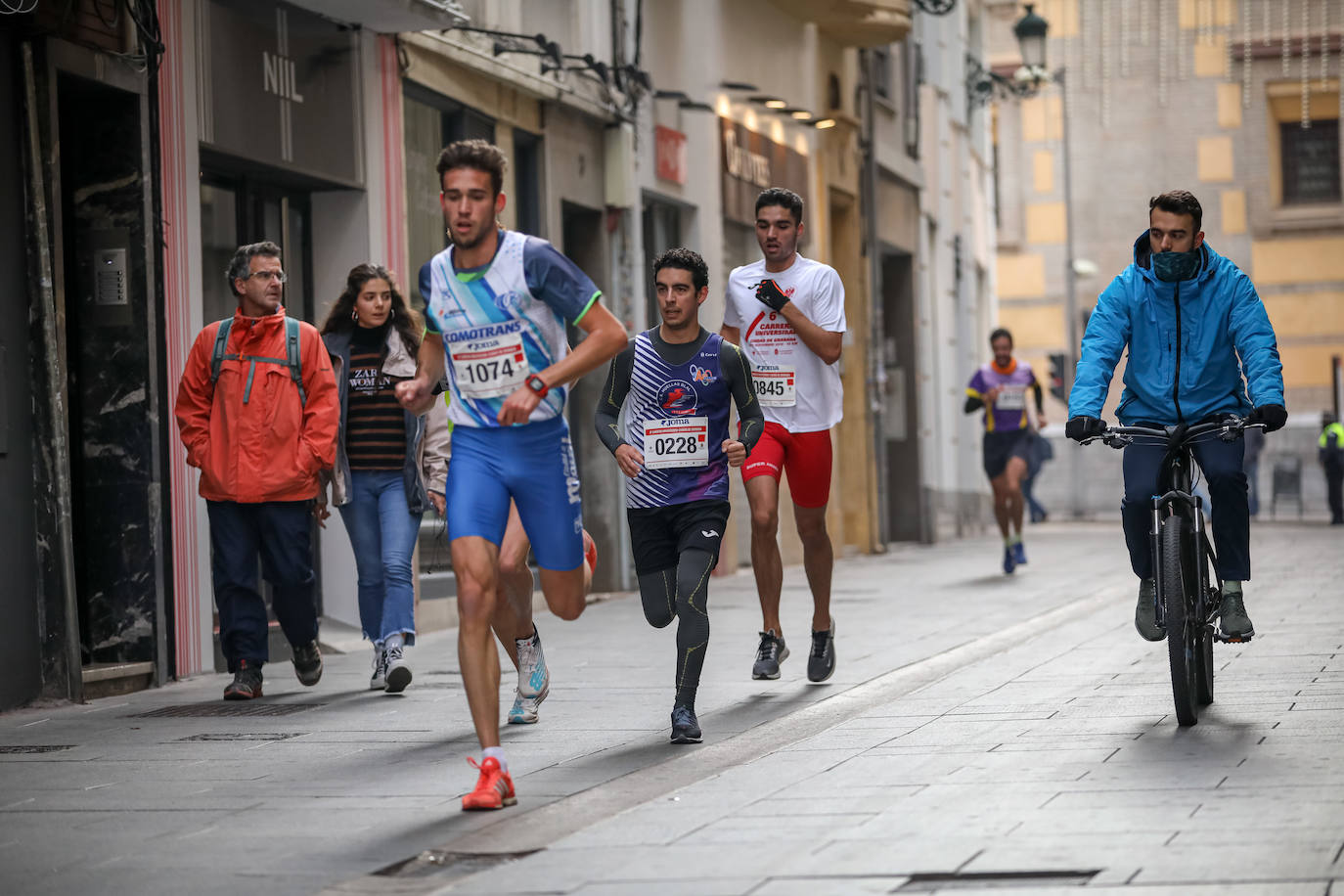 Si has participado en la cita, búscate en nuestra galería de fotos 