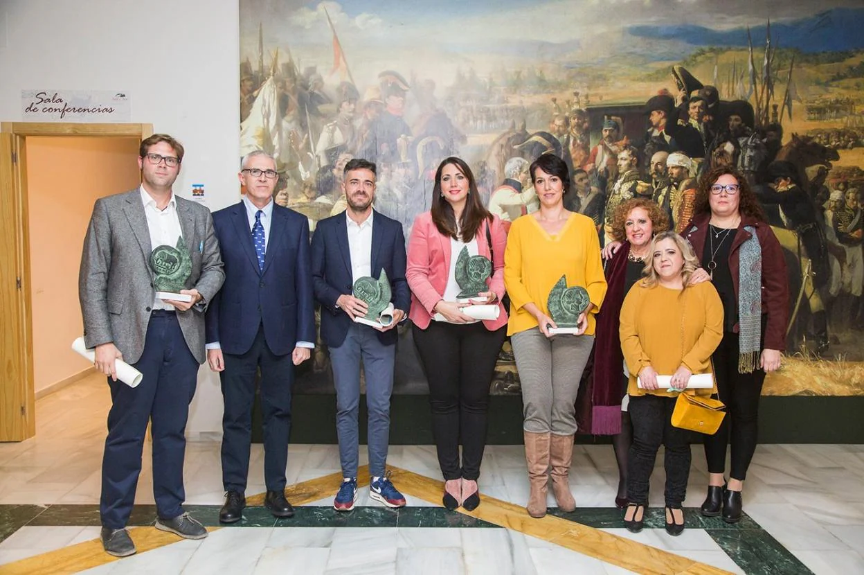 Los premiados departieron después en un aperitivo