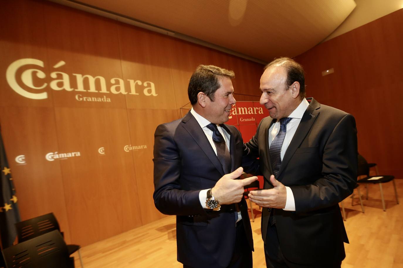 El presidente, arropado por el tejido empresarial granadino, ha reivindicado apoyo institucional para el acelerador de partículas como gran proyecto de futuro 