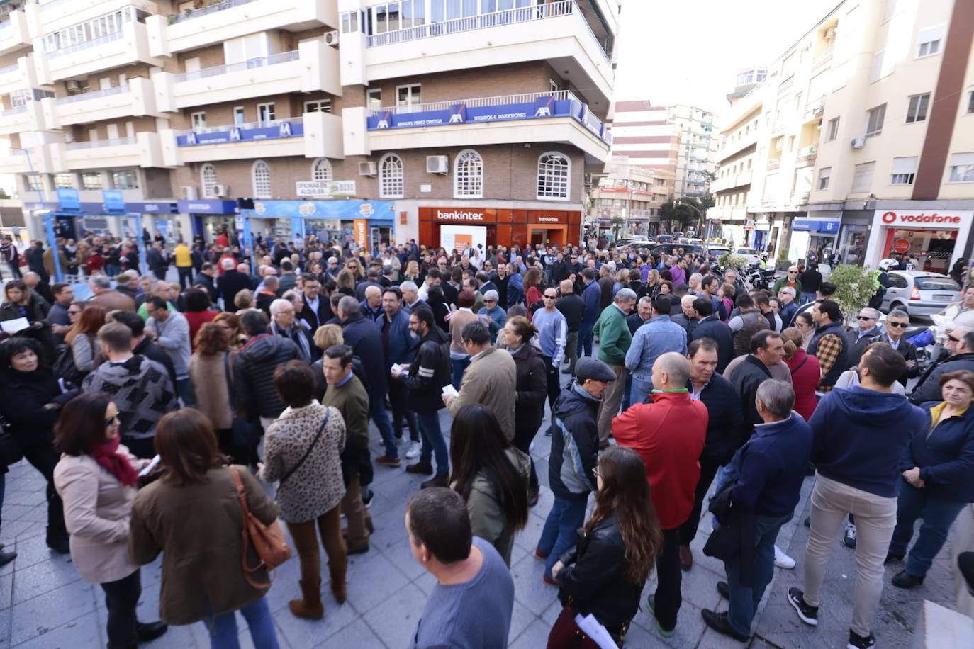 Miles de personas se han citado hoy en Motril para protestar por la situación del campo y pedir soluciones
