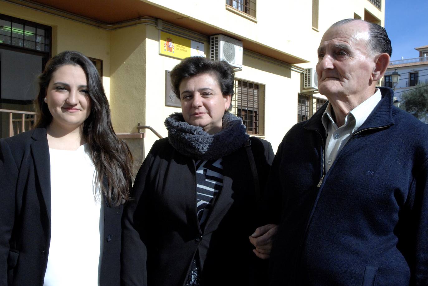 Fotos: Así ha sido el homenaje a los dos guardias civiles asesinados en Granada hace un siglo