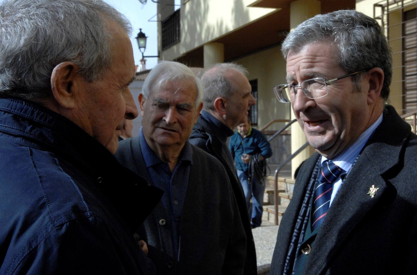 Fotos: Así ha sido el homenaje a los dos guardias civiles asesinados en Granada hace un siglo