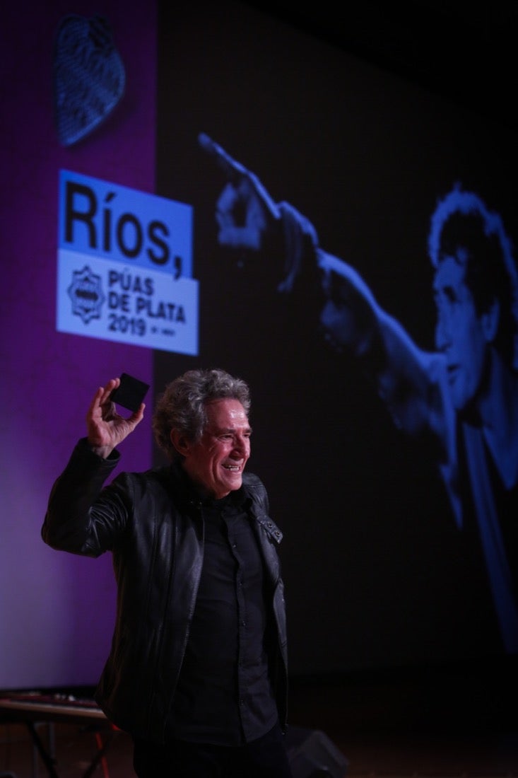 Miguel Ríos y el Planta Baja reciben los premios en el Parque de las Ciencias 