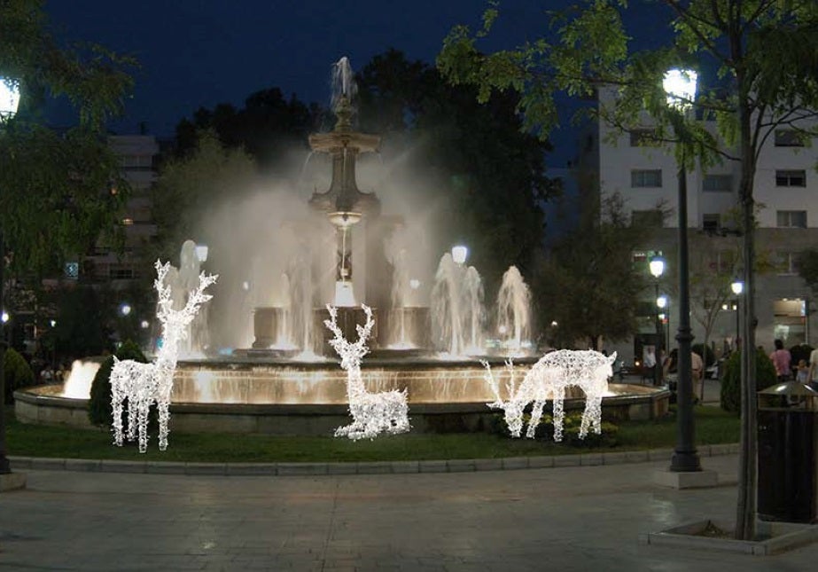 En esta galería repasamos cómo va a quedar iluminada la ciudad, con todas sus novedades, como la bola transitable 