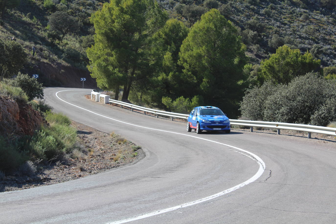 El piloto del Automóvil Club Almería ha dominado los dos primeros tramos