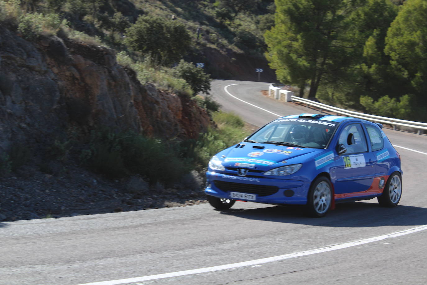 El piloto del Automóvil Club Almería ha dominado los dos primeros tramos