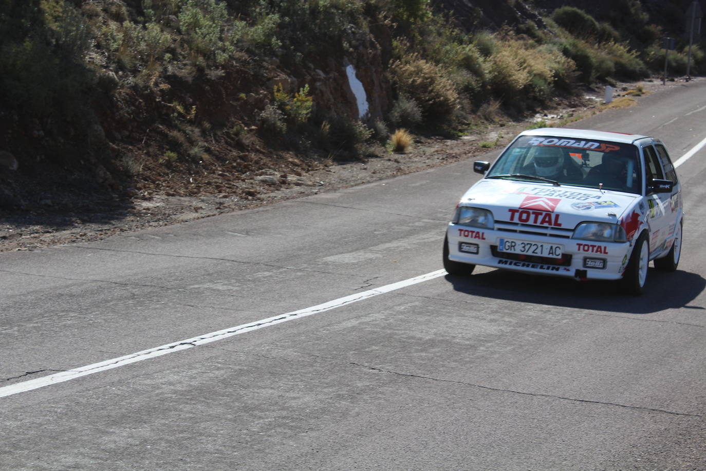 El piloto del Automóvil Club Almería ha dominado los dos primeros tramos