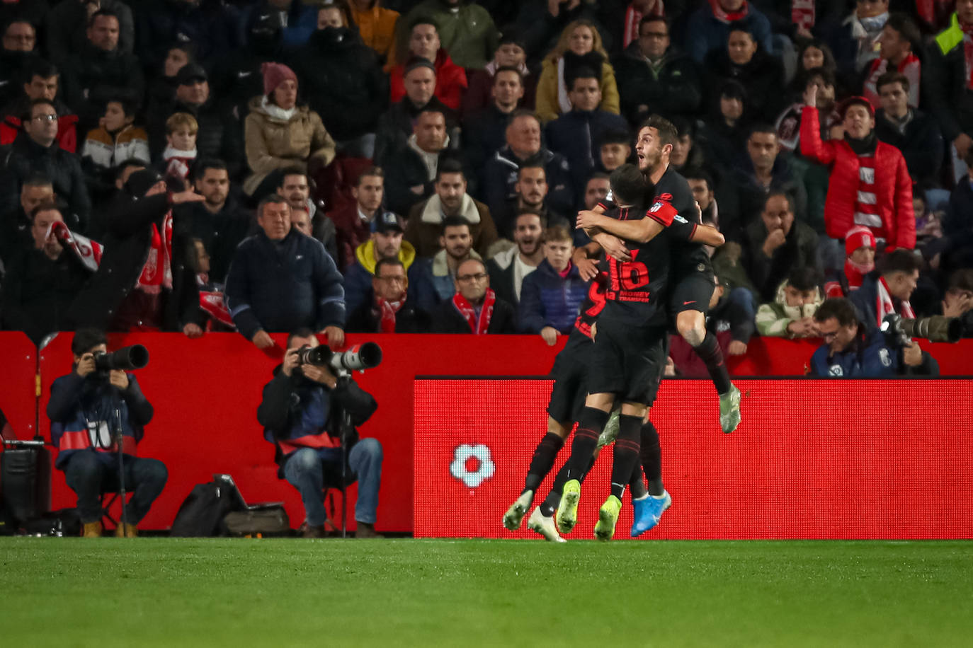 Todas las instantáneas que deja la visita de los del 'Cholo' Simeone a Los Cármenes