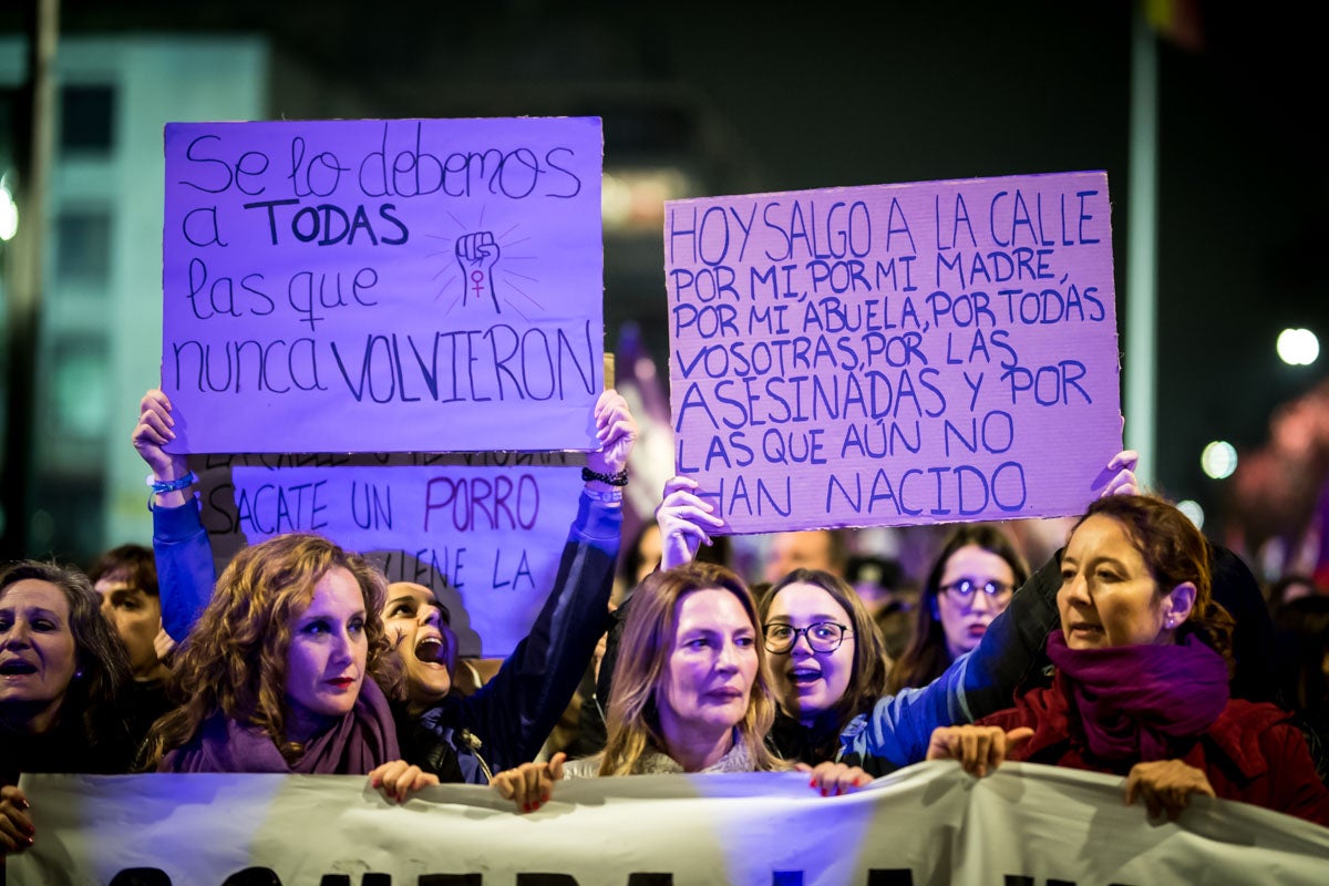 Repasa los carteles de la manifestación feminista contra la violencia de género de este 25N en Granada 