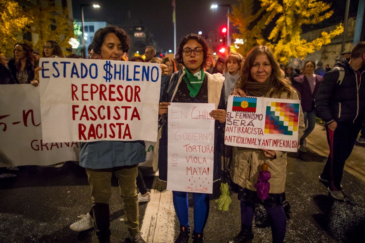 Repasa los carteles de la manifestación feminista contra la violencia de género de este 25N en Granada 