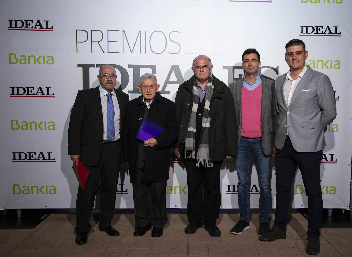 Más de 200 personas se han dado cita en el Varadero del Puerto de Almería para asistir a la gala de entrega de estos galardones que reconocen el talento almeriense 