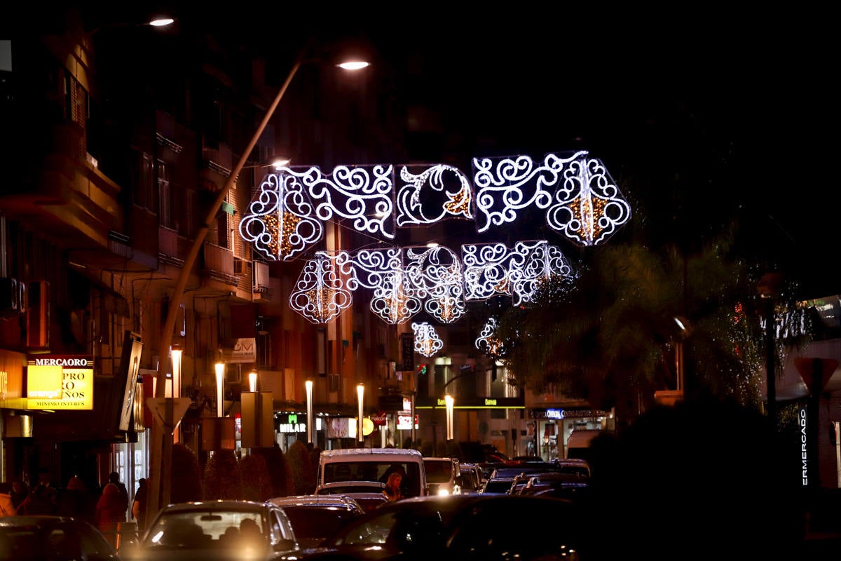 Un millón de bombillas brillarán en las calles de la ciudad hasta después de Reyes