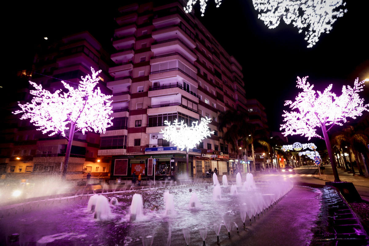 Un millón de bombillas brillarán en las calles de la ciudad hasta después de Reyes