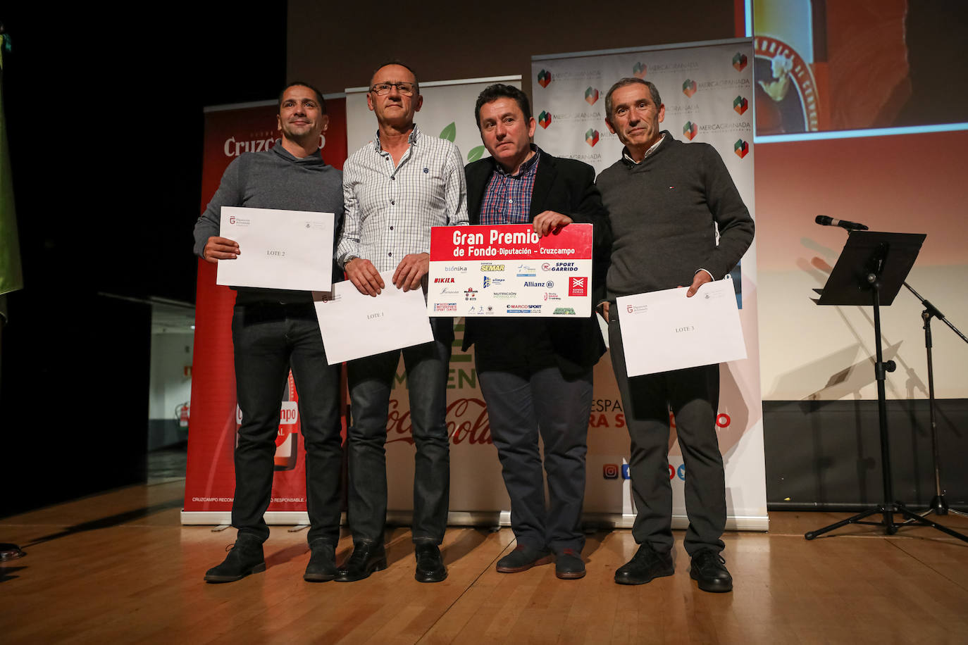 El Gran Premio de Fondo Diputación clausura su XXXII edición con la habitual gala con la que se premia a los corredores que lo pelean