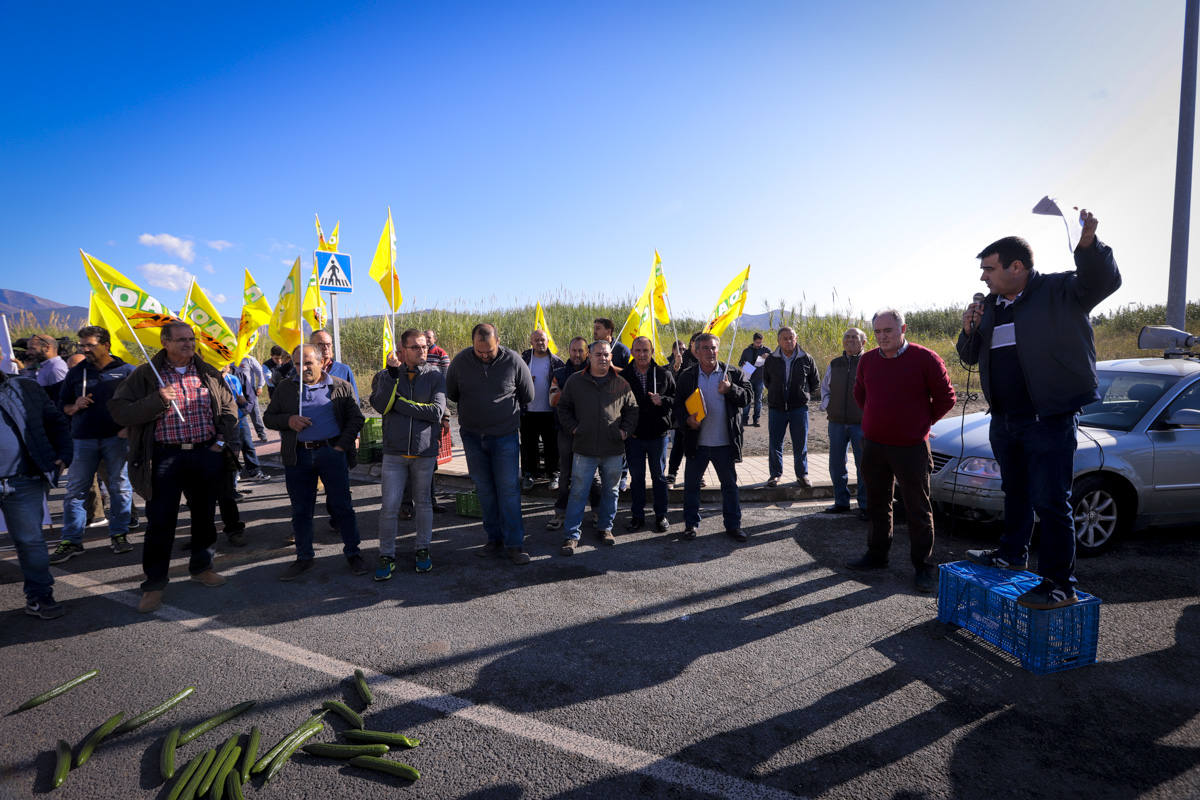 Aseguran que si la situación no cambia están abocados a una «guerra» por la supervivencia y anuncian futuras movilizaciones