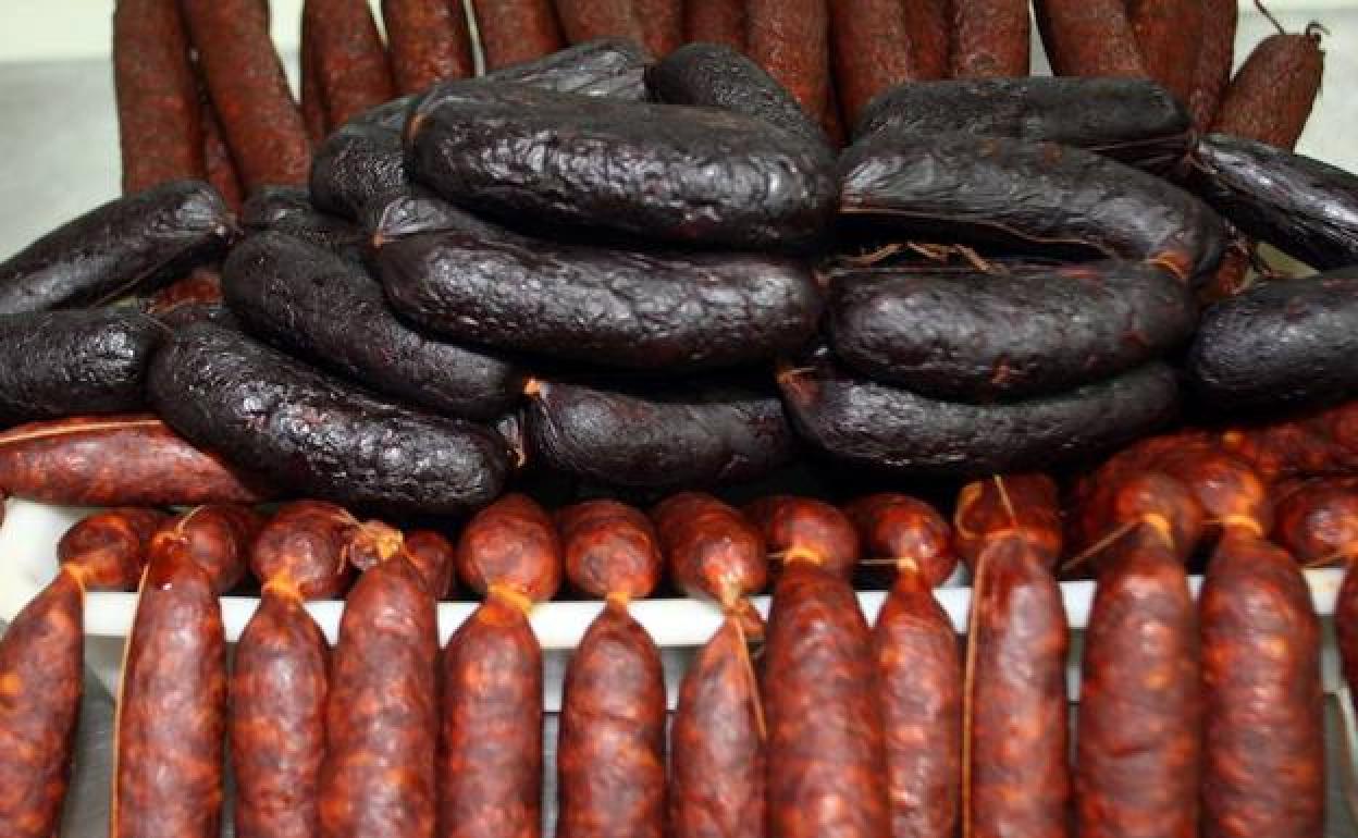 Alerta alimentaria de Sanidad por un chorizo y una morcilla vendidos en España