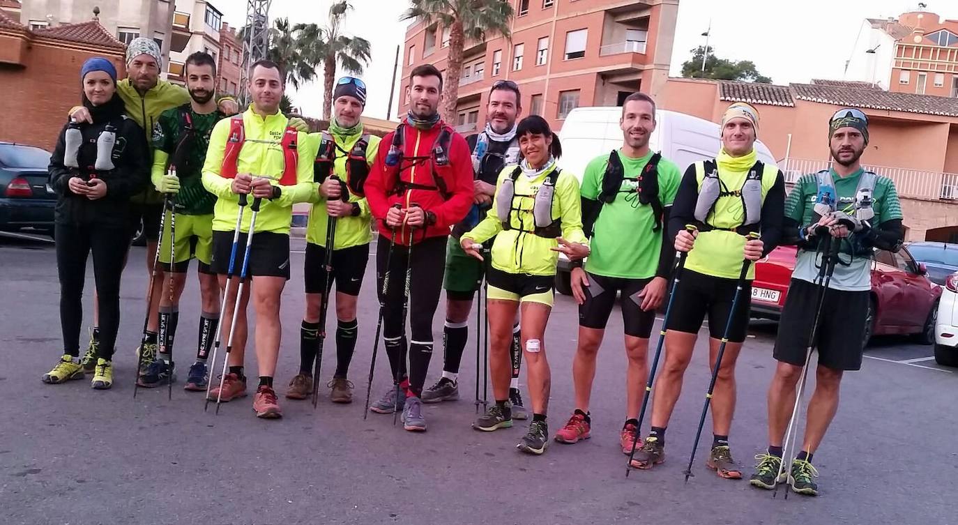 Medio millar de atletas han participado en la quinta edición de la Ultra Maratón Costa de Almería