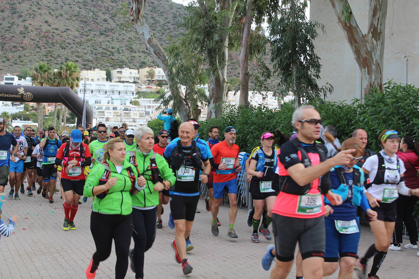 Medio millar de atletas han participado en la quinta edición de la Ultra Maratón Costa de Almería