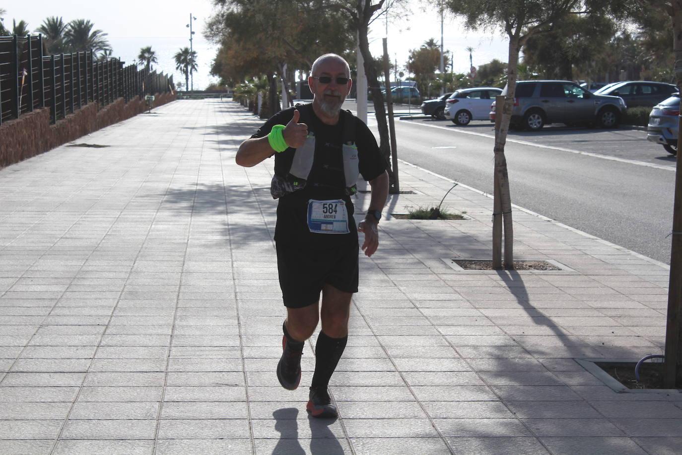 Medio millar de atletas han participado en la quinta edición de la Ultra Maratón Costa de Almería