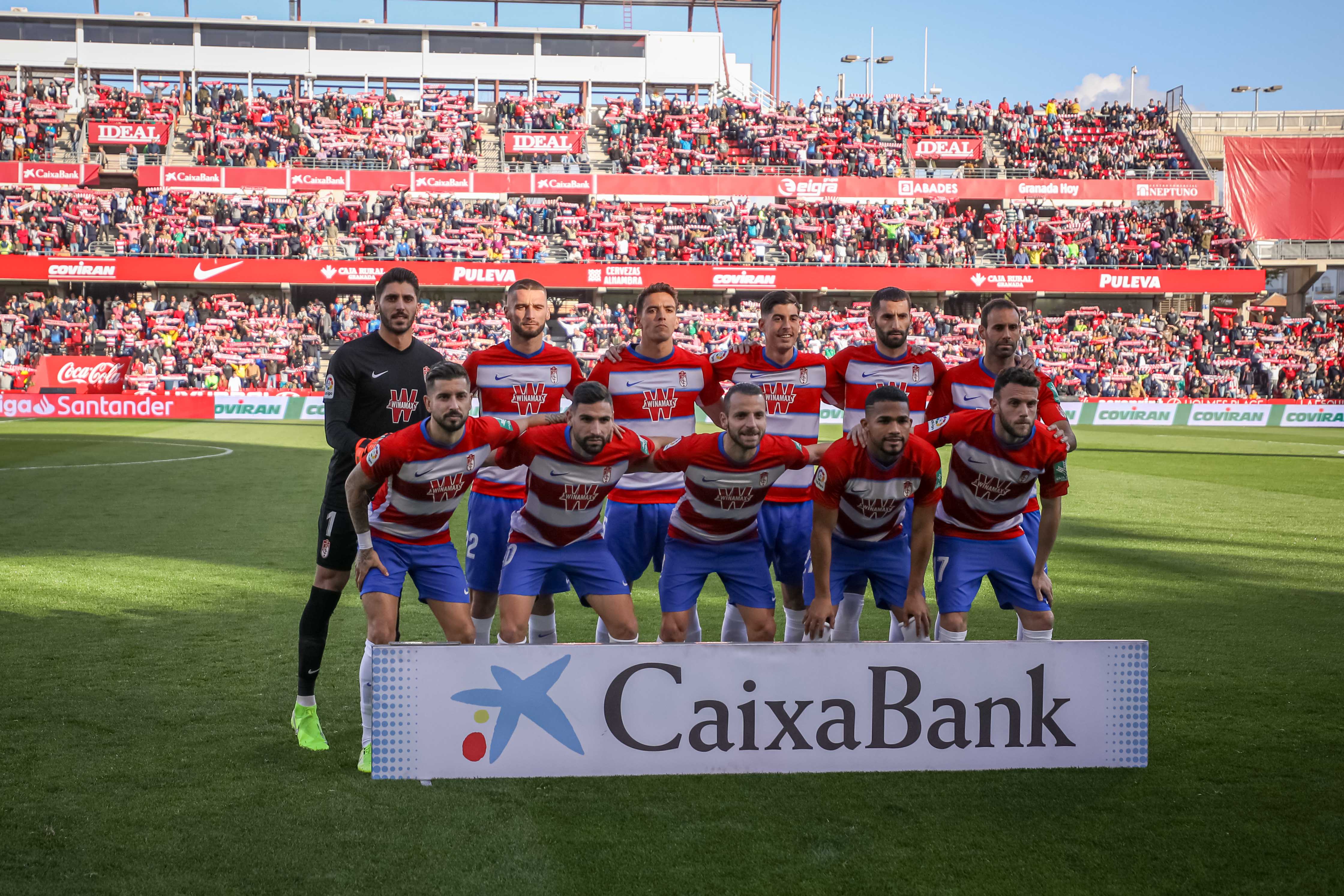 Repasa los mejores momentos del choque que ha enfrentado a dos rivales directos en Los Cármenes