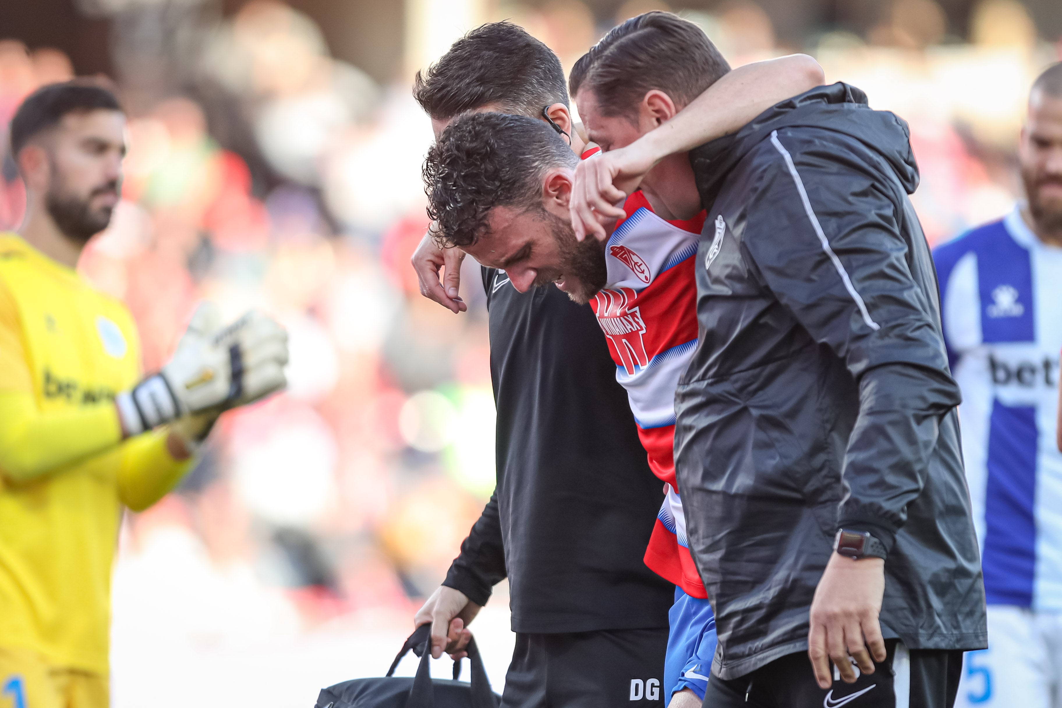 Repasa los mejores momentos del choque que ha enfrentado a dos rivales directos en Los Cármenes