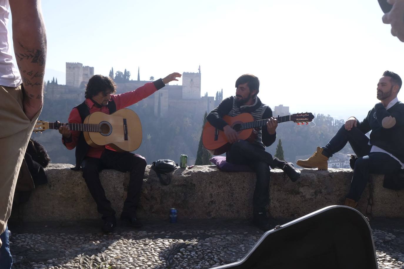 El popular enclave granadino está siendo uno de los escenarios más visitados durante este puente.
