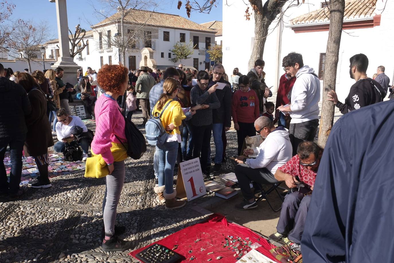 El popular enclave granadino está siendo uno de los escenarios más visitados durante este puente.