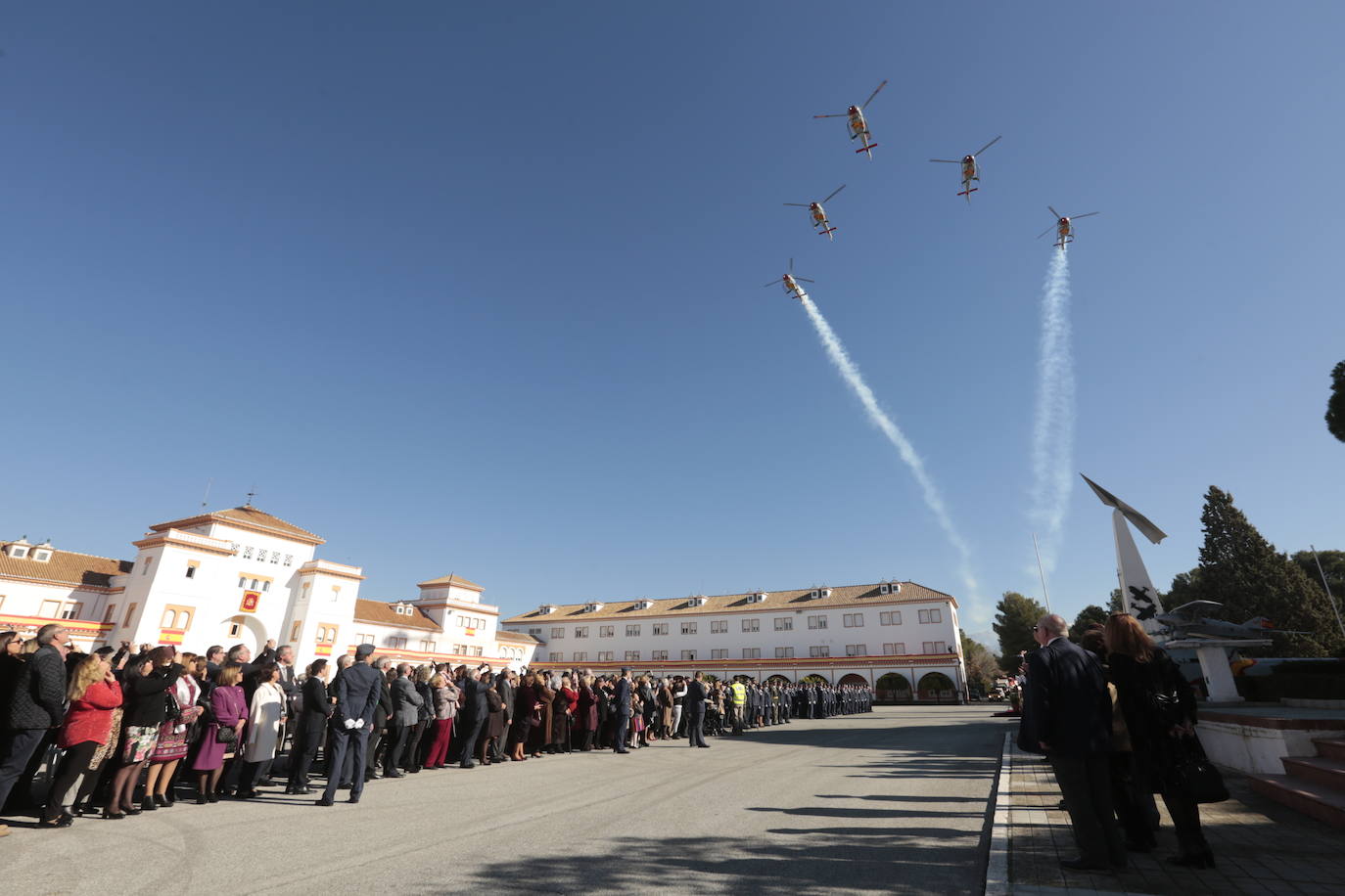 La Base Aérea de Armilla recoge los homenajes por el Día de Nuestra Señora de Loreto