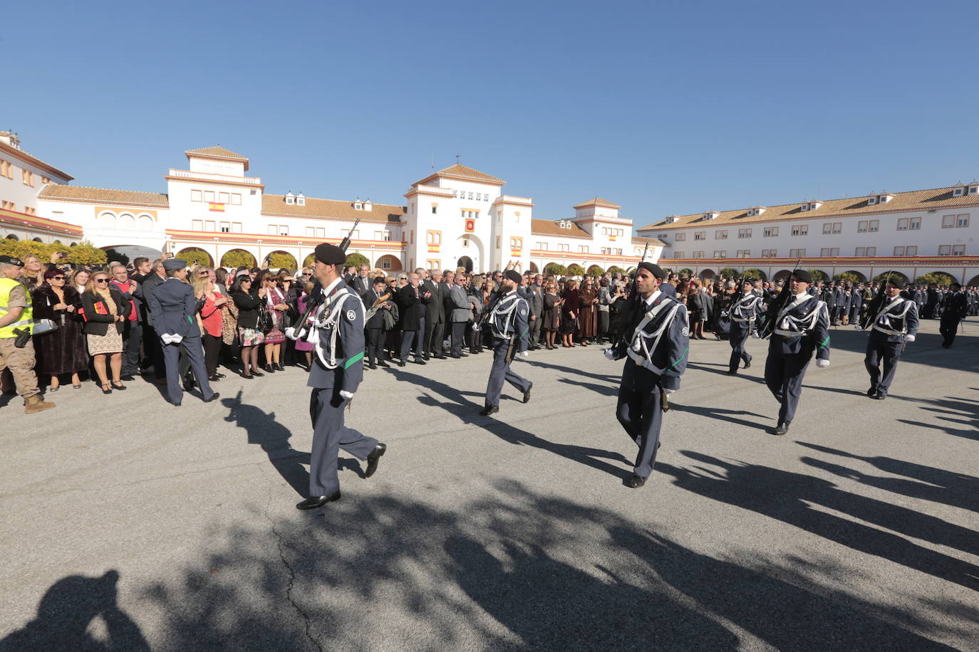 La Base Aérea de Armilla recoge los homenajes por el Día de Nuestra Señora de Loreto