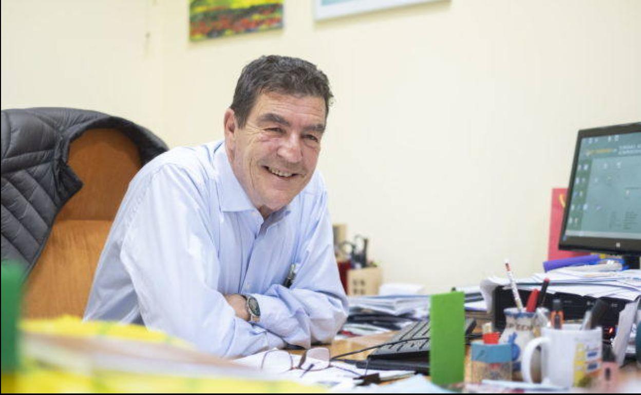 Emilio Calatayud: «Los Reyes Magos van a tener que venir con el cobrador del Frac»