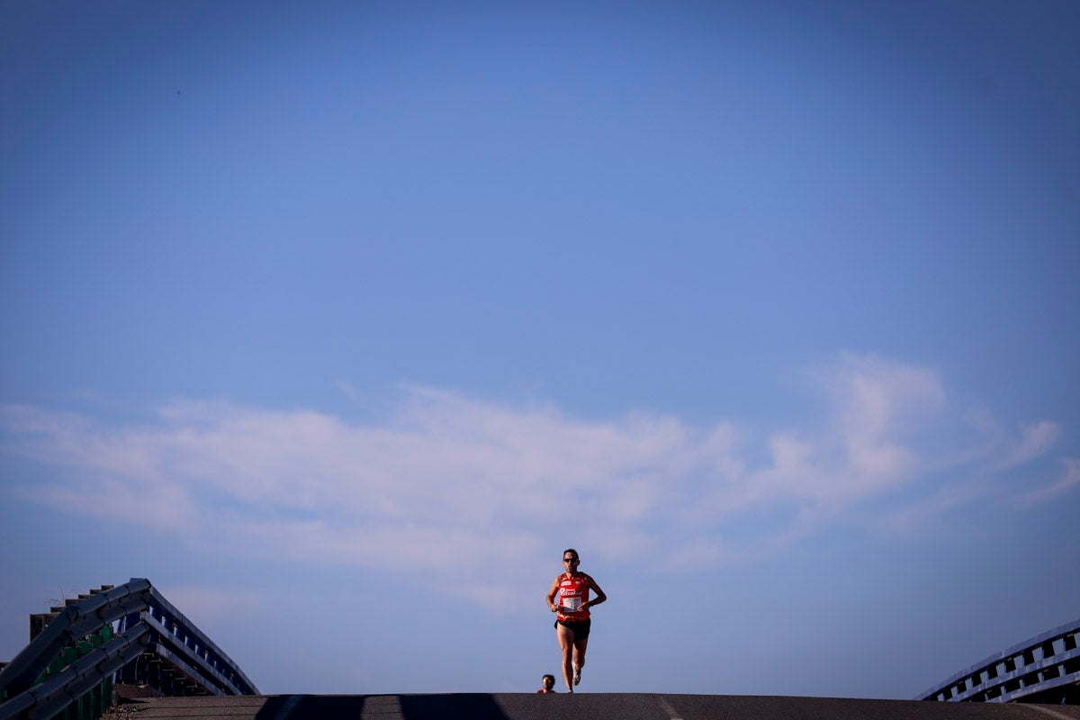 La XX Subida Pedestre al Conjuro arrancó a las 10 de la mañana, y los corredores tuvieron que enfrentarse a 17,8 kilometros en una mañana soleada