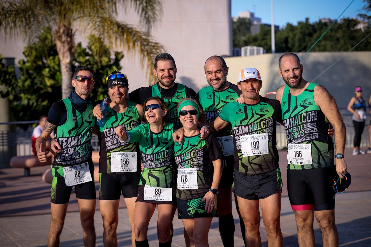 La XX Subida Pedestre al Conjuro arrancó a las 10 de la mañana, y los corredores tuvieron que enfrentarse a 17,8 kilometros en una mañana soleada