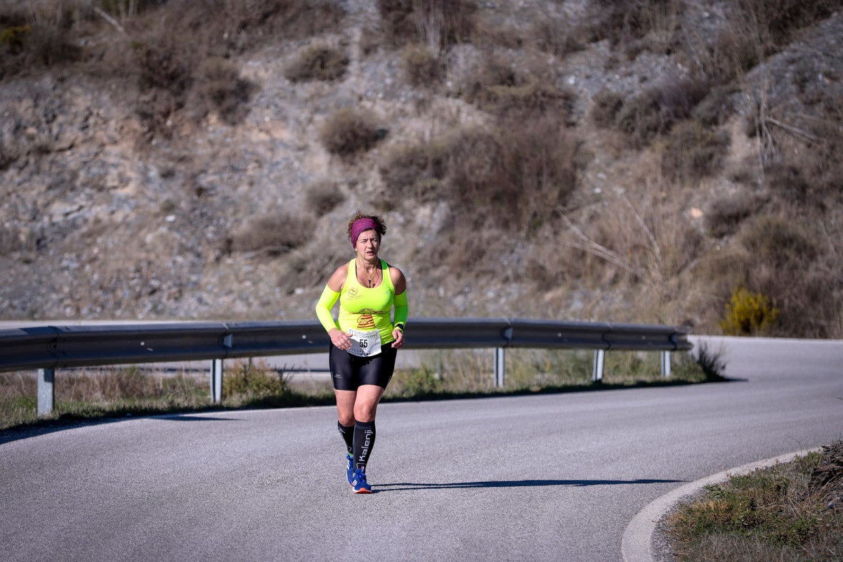 La XX Subida Pedestre al Conjuro arrancó a las 10 de la mañana, y los corredores tuvieron que enfrentarse a 17,8 kilometros en una mañana soleada