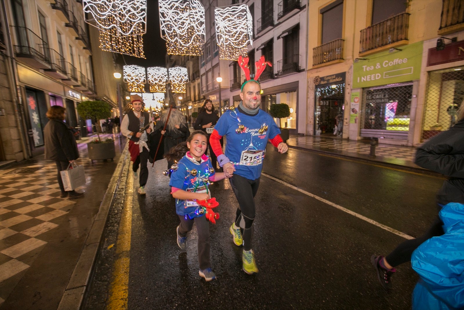 La 28° edición volvió a llenar de color las calles de la capital con sus tradicionales disfraces y sus casi dos mil corredores