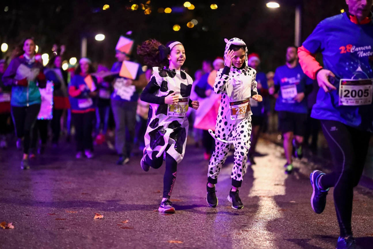 La 28° edición volvió a llenar de color las calles de la capital con sus tradicionales disfraces y sus casi dos mil corredores