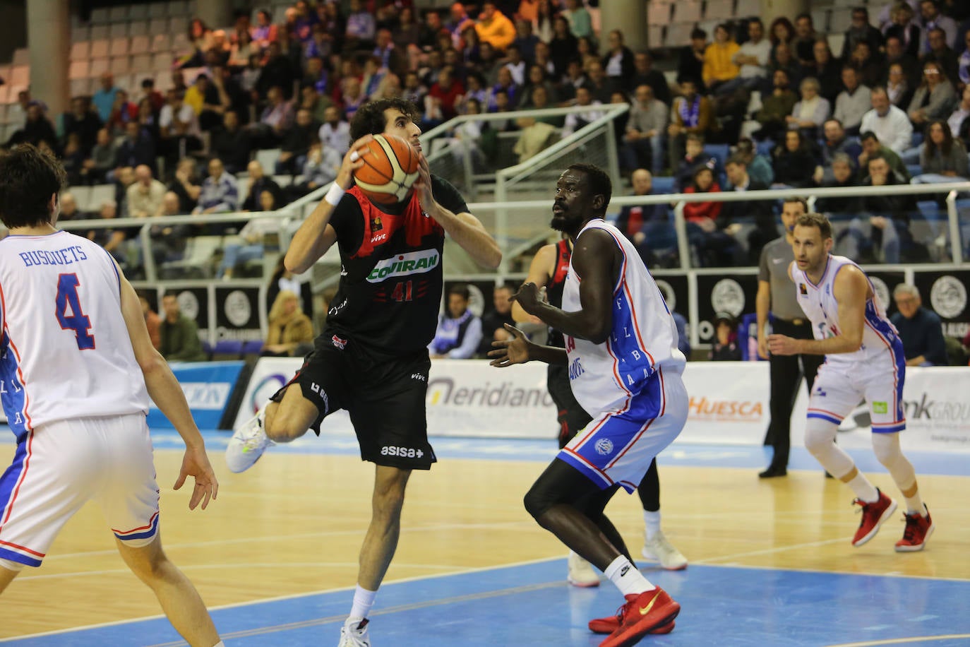 Jugada del partido del Covirán en Alicante