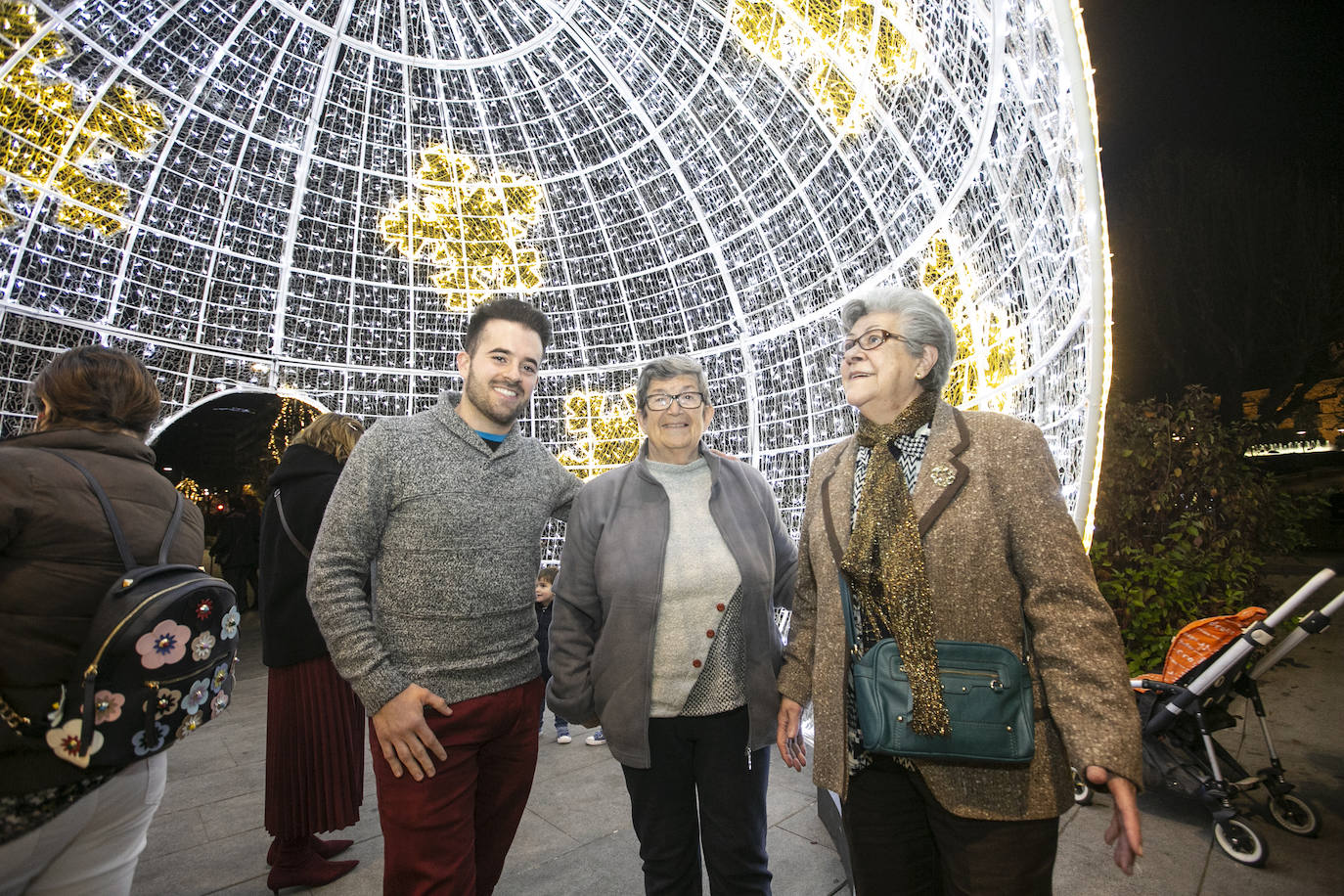 27 taxis participan en un proyecto municipal al que se han sumado 108 personas, todos ellos mayores que viven en residencias de ancianos de la capital