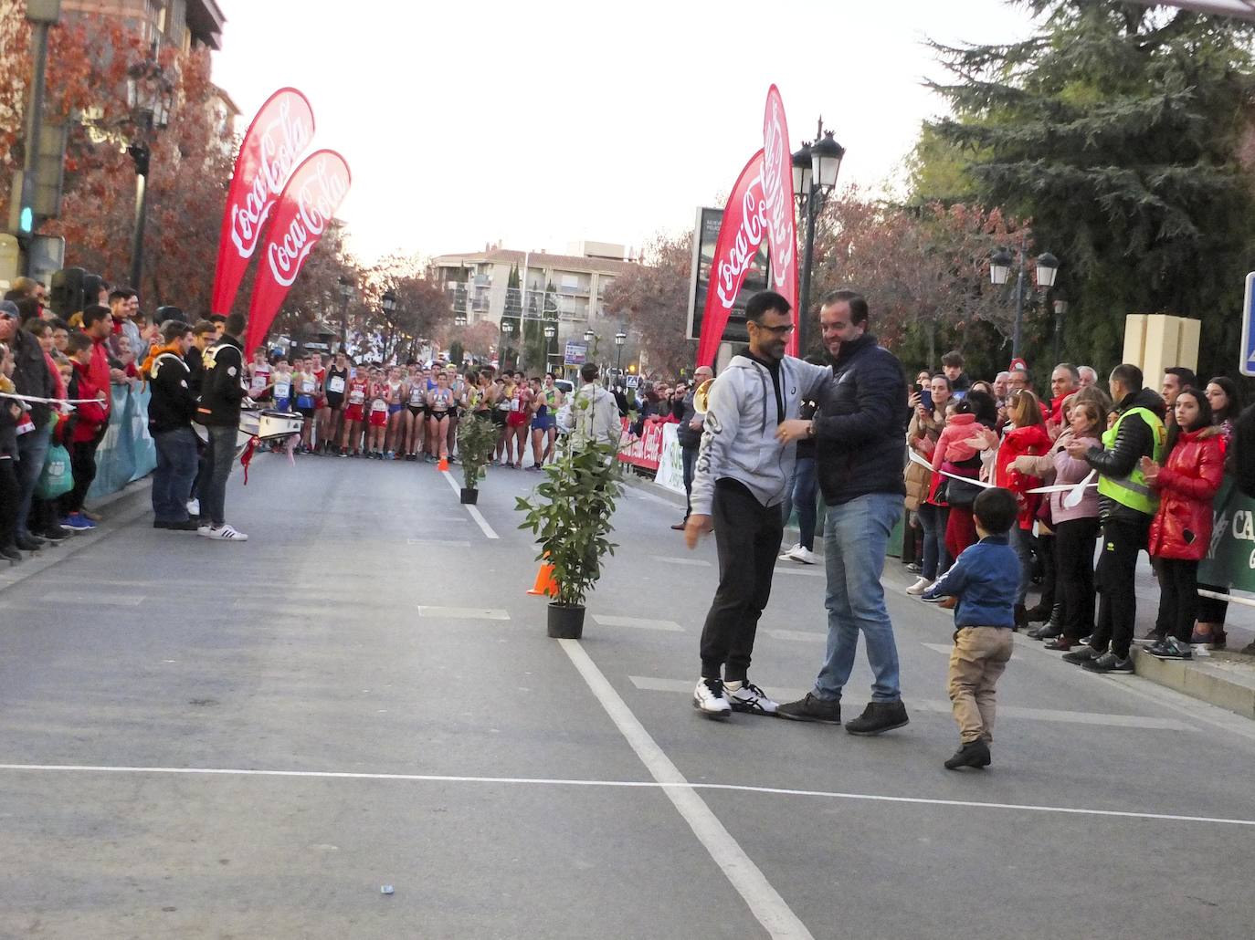 El accitano Alberto Amezcua (Juventud Guadix) y la onubense Laura García-Caro (Ciudad de Lepe) lograron este sábado la victoria en el XXXIV Gran Premio de Marcha Atlética Ciudad de Guadix
