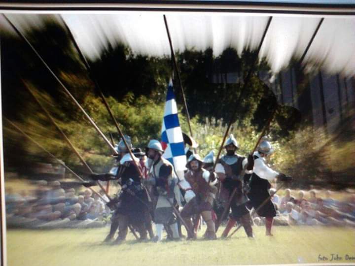 Fotos: Las actividades de la Fundación Museo Histórico Militar de Granada