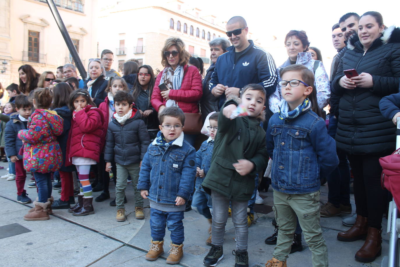 Los niños se han reunido en la capital para celebrar con gominolas la llegada de 2020 