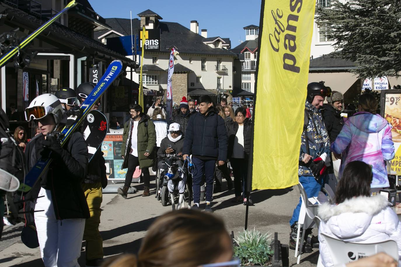 Unas 7.500 personas celebran el Año Nuevo en Sierra Nevada