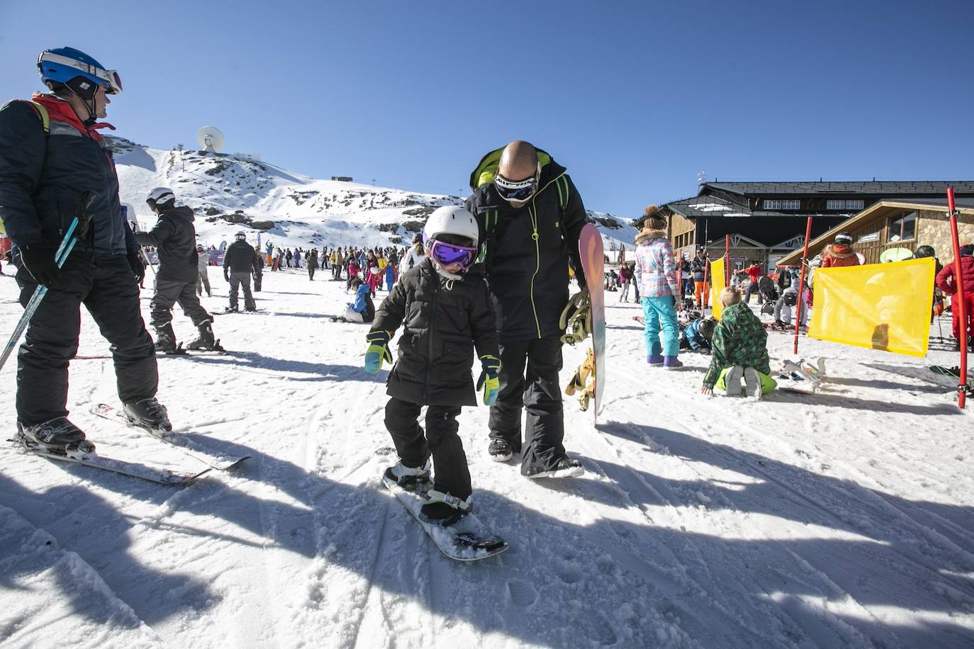 Unas 7.500 personas celebran el Año Nuevo en Sierra Nevada