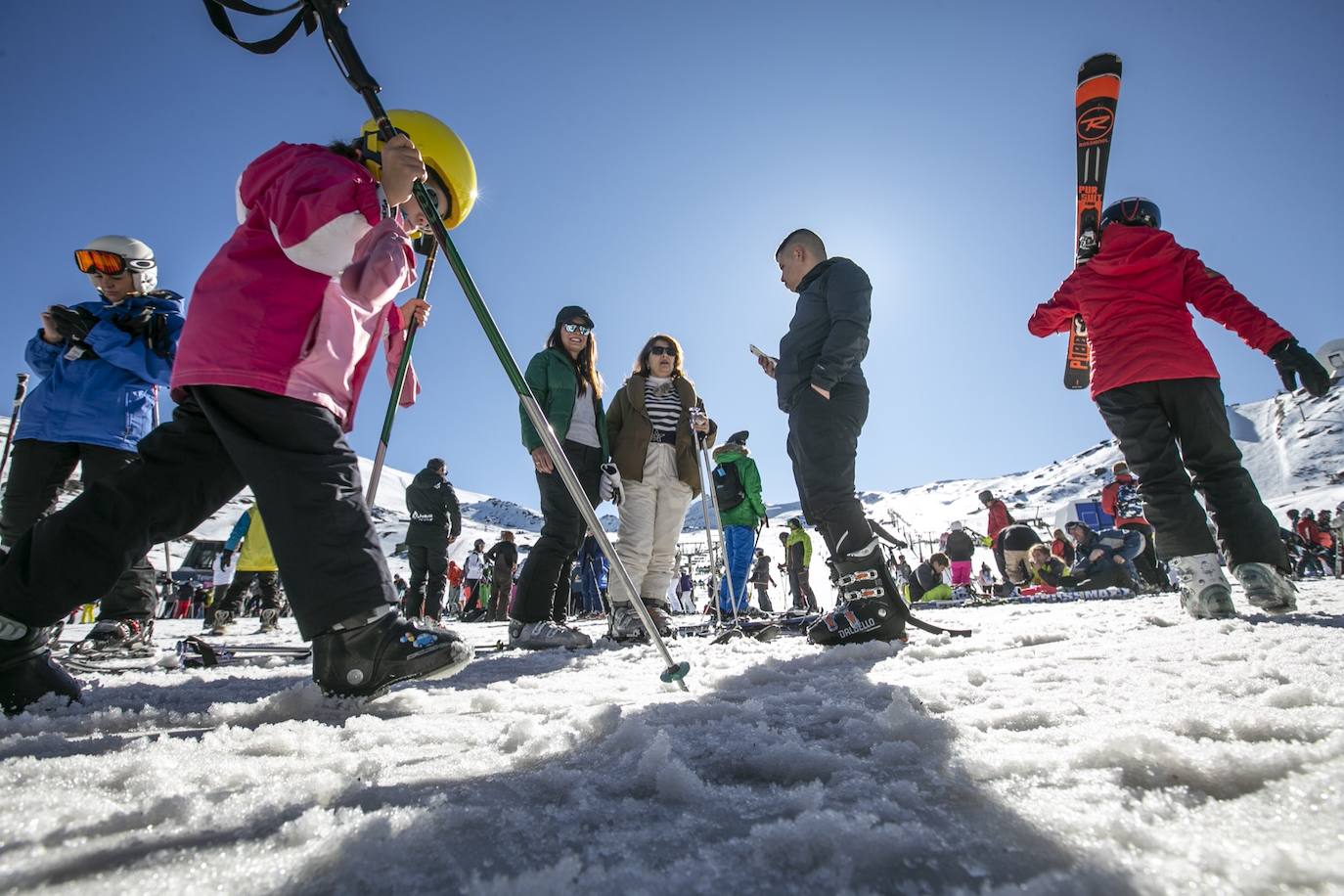 Unas 7.500 personas celebran el Año Nuevo en Sierra Nevada