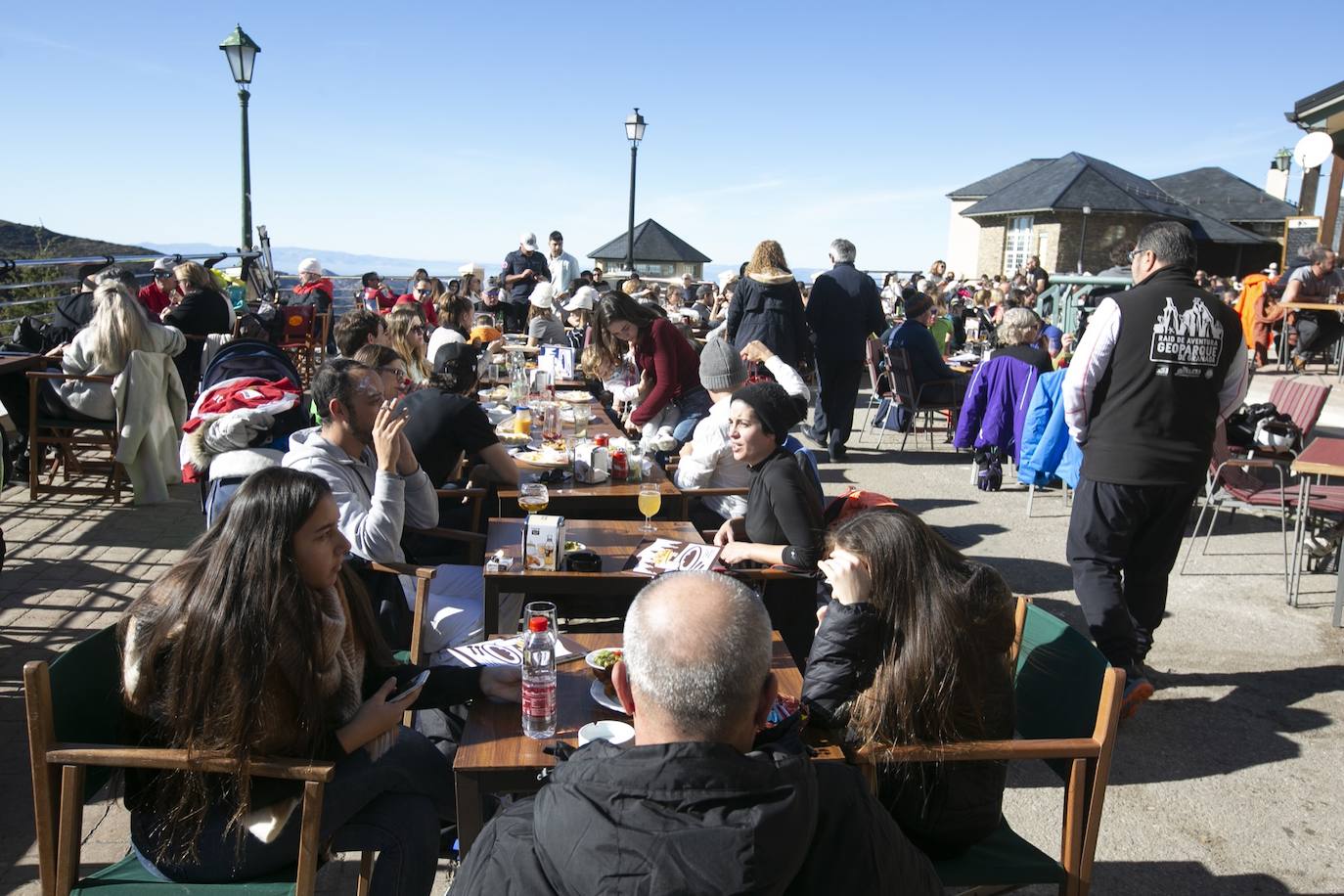 Unas 7.500 personas celebran el Año Nuevo en Sierra Nevada