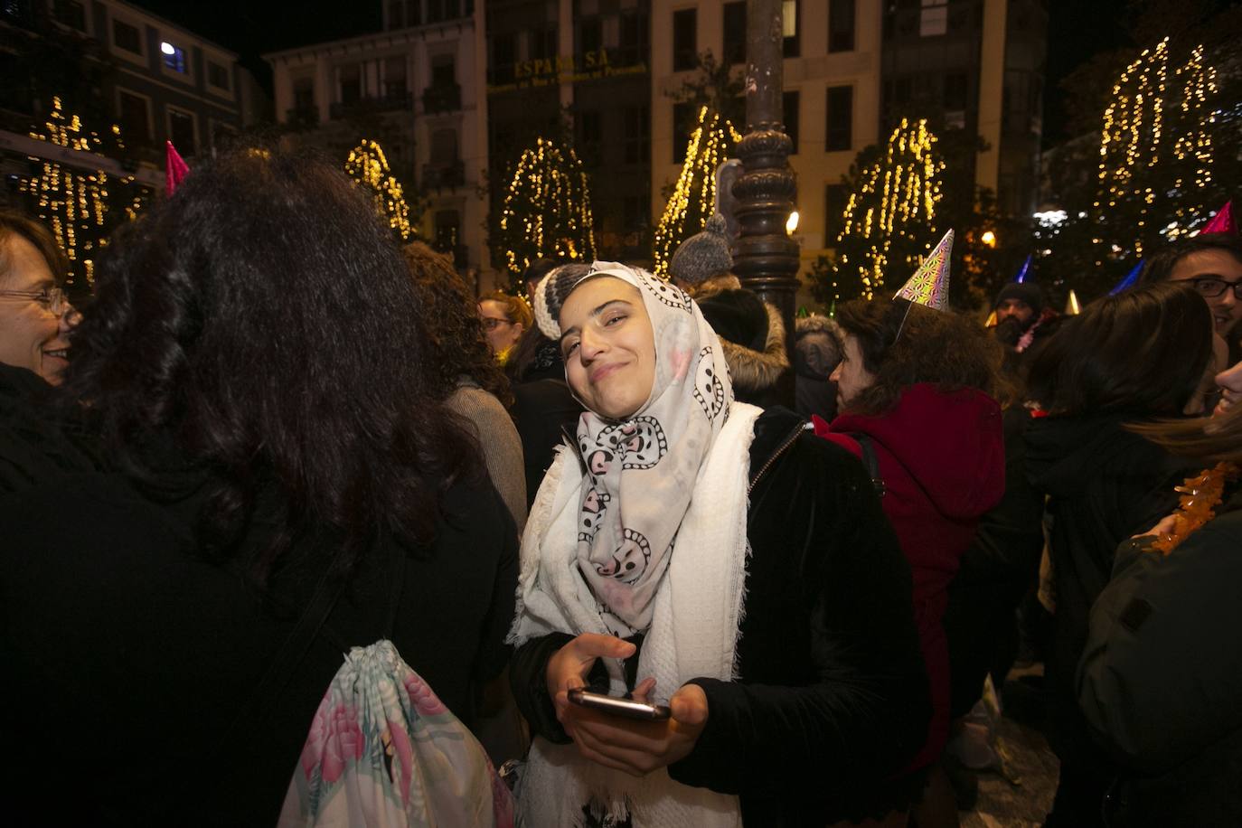 Miles de personas dsifrutaron de la Nochevieja en la capital