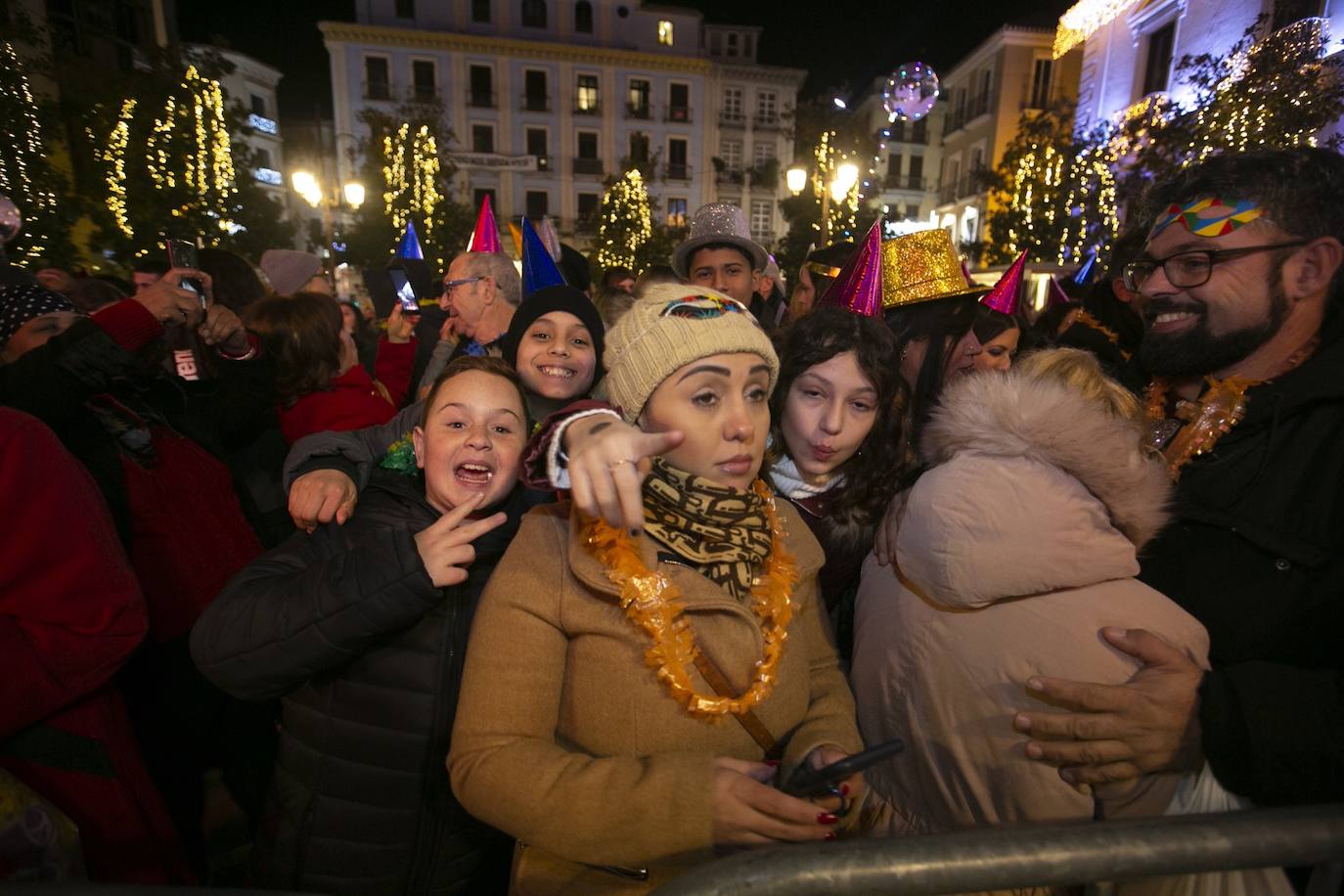 Miles de personas dsifrutaron de la Nochevieja en la capital