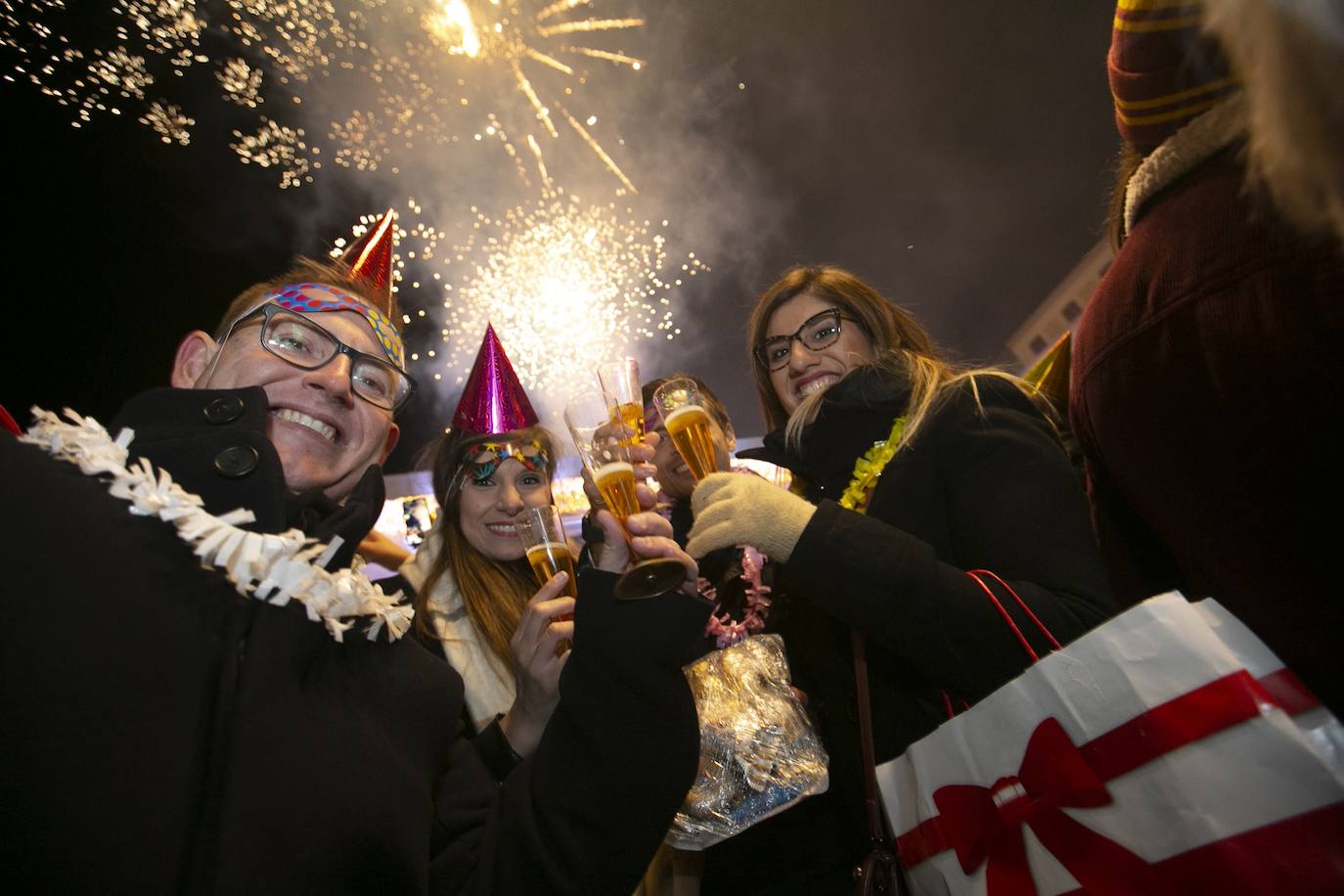 Miles de personas dsifrutaron de la Nochevieja en la capital